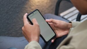 User attempting to connect to the internet